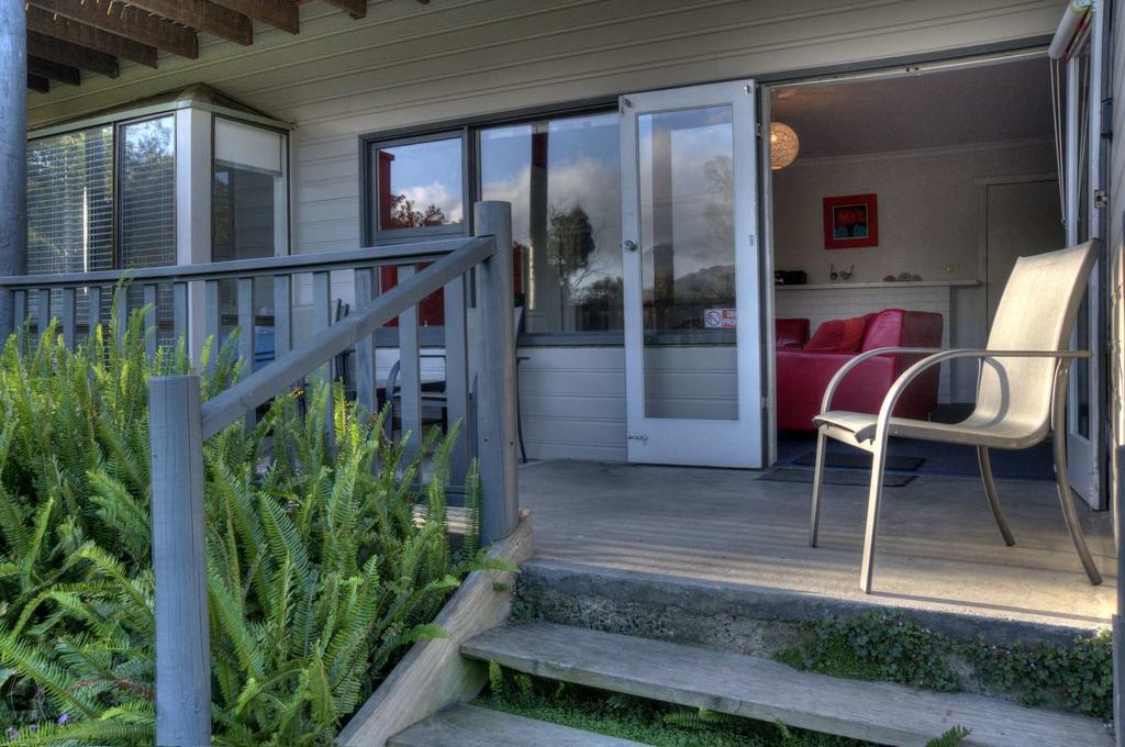 Cove Beach Apartment 1 Coles Bay Exterior photo